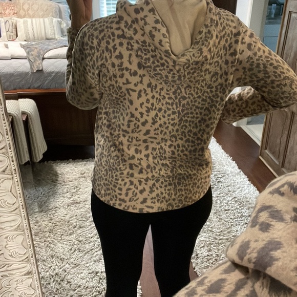 Chap’s Super Soft Leopard Animal Print Hoodie Size S - Picture 4 of 10